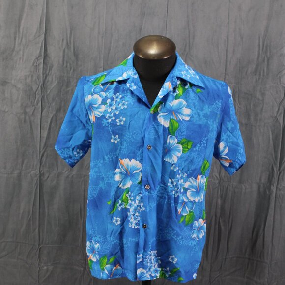 Vintage Hawaiian Shirt - Blue Floral by Made i Hawaii - Men's Medium - Picture 6 of 10